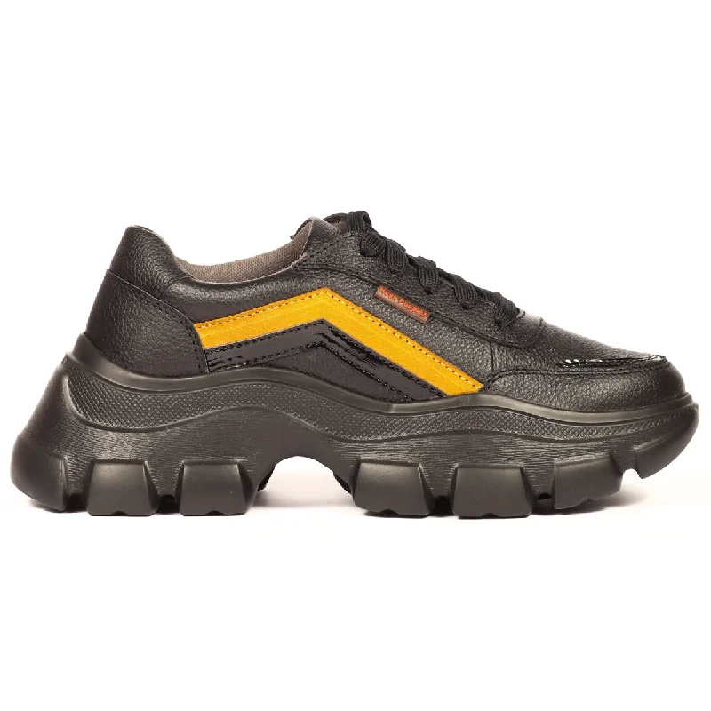 Luxurious and opulent women's shoe optionsNEUL
