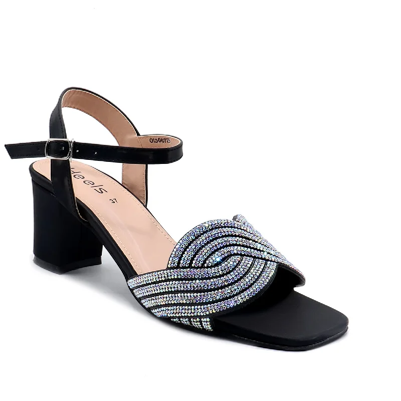 Comfy and stylish women's shoes for everyday comfortBlack Fancy Sandal 066725