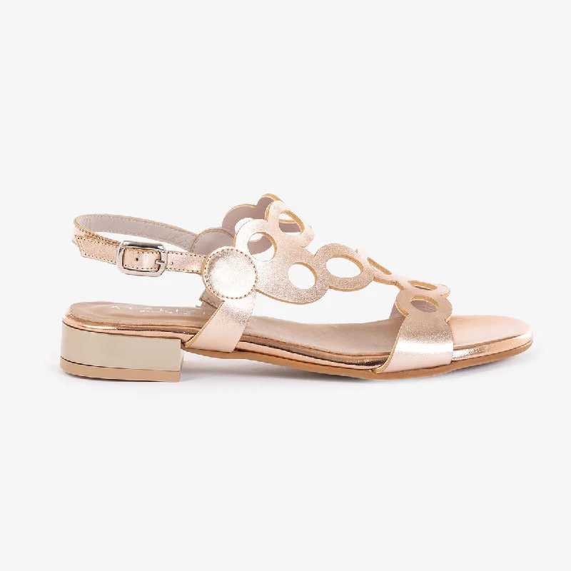Versatile and elegant women's shoes for any outfitDezi