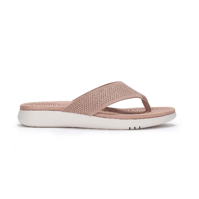 Elegant and sophisticated women's shoe stylesBATA Comfit Women Toe Grip Sandals G-Ambra 571X371 Elegant and sophisticated women's shoe stylesBATA Comfit Women Toe Grip Sandals G-Ambra 571X371
