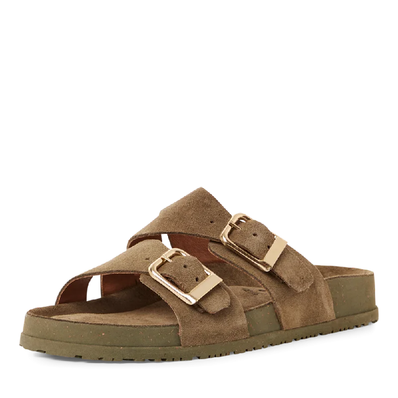 Practical and stylish women's shoes for travelTamaris 27500