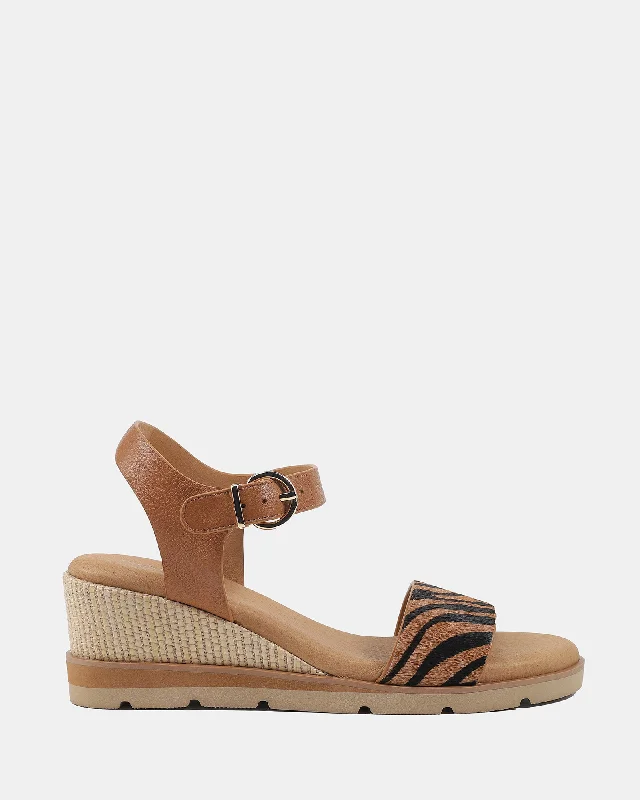 Bold and colorful women's shoes for making a statementCruise Tan/Zebra