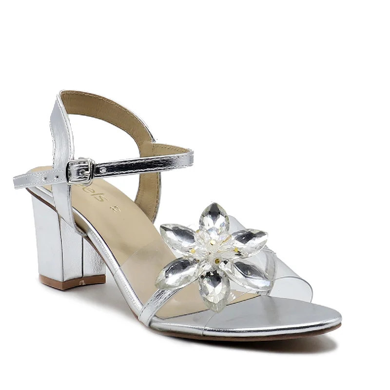 Stylish and practical women's shoes for rainy daysSilver Fancy Sandal 066720