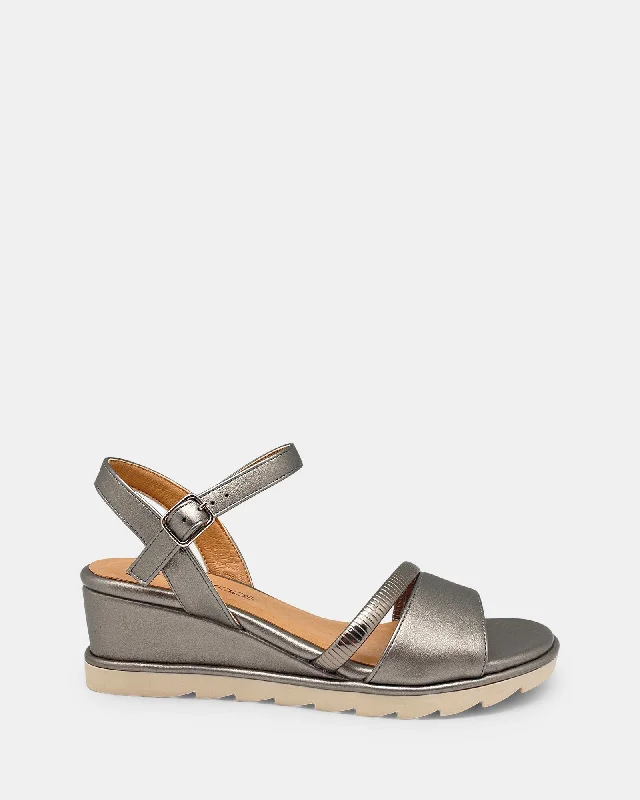 Elegant and sophisticated women's shoes for any formal eventCressy Pewter