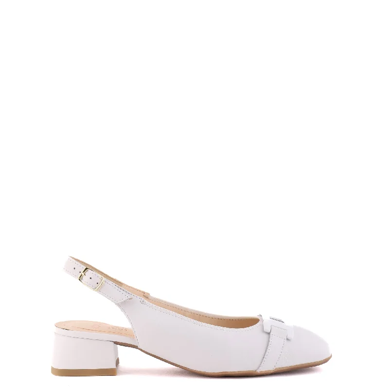 Effortlessly stylish women's shoe choices20404 White