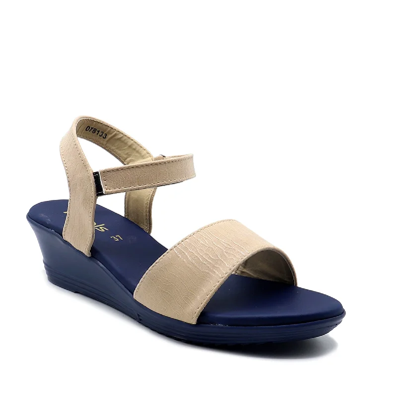 Elegant and sophisticated women's shoes for red carpet eventsBeige Casual Sandal 078133 Elegant and sophisticated women's shoes for red carpet eventsBeige Casual Sandal 078133