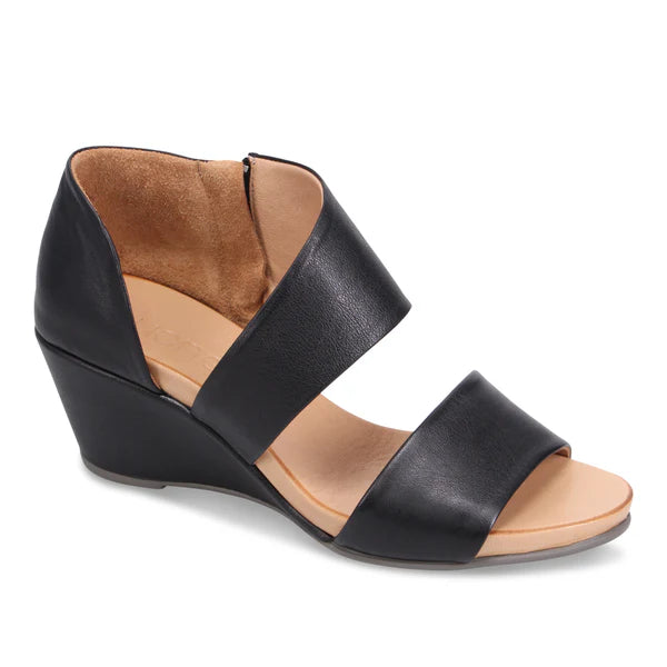 Classic and timeless women's footwear choicesBUENO IYLA