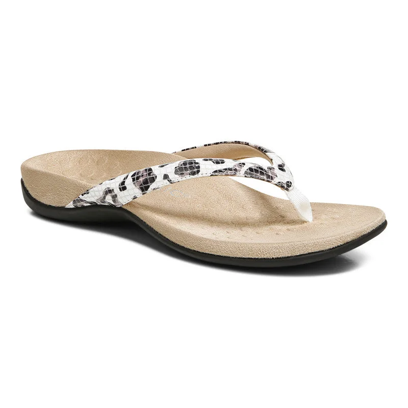 WHITE LEOPARD