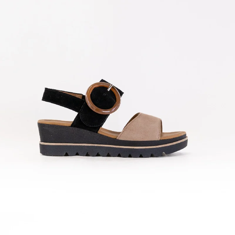 Comfy casual women's shoes for everyday wearGabor 64.645 Sandal (Women's) - Caramel/Black Comfy casual women's shoes for everyday wearGabor 64.645 Sandal (Women's) - Caramel/Black