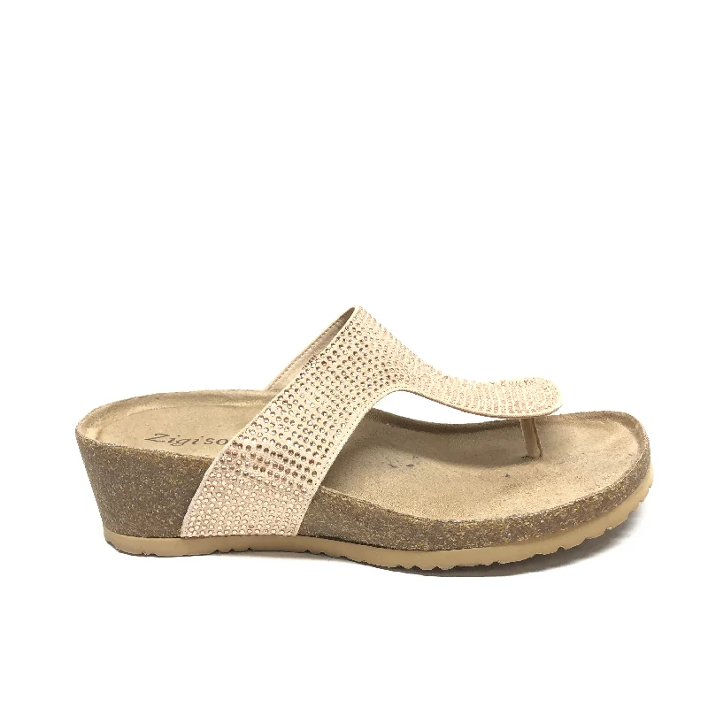 Comfortable yet fashionable women's shoesRose Gold Sandals Heels Platform Zigi Soho, Size 7