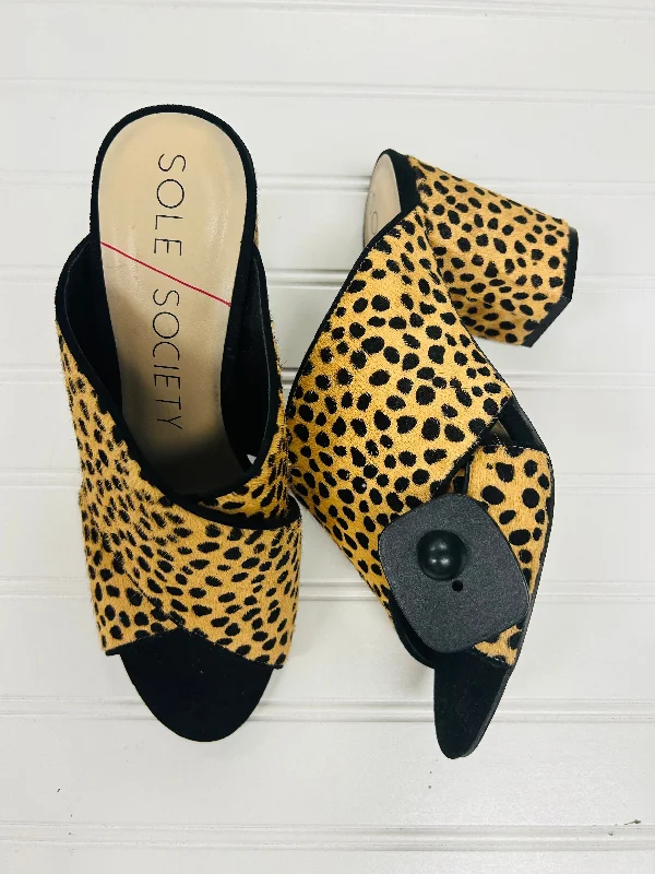 Stylish and comfortable women's shoes for long flightsSandals Heels Block By Sole Society In Black & Tan, Size: 8.5