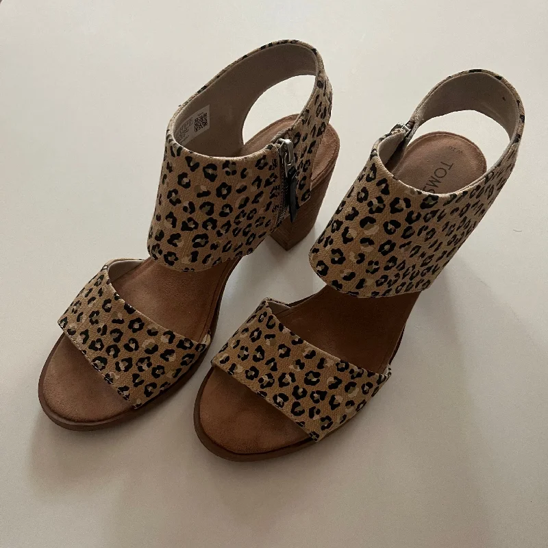 Colorful and vibrant women's shoe patternsSandals Heels Block By Toms In Animal Print, Size: 10