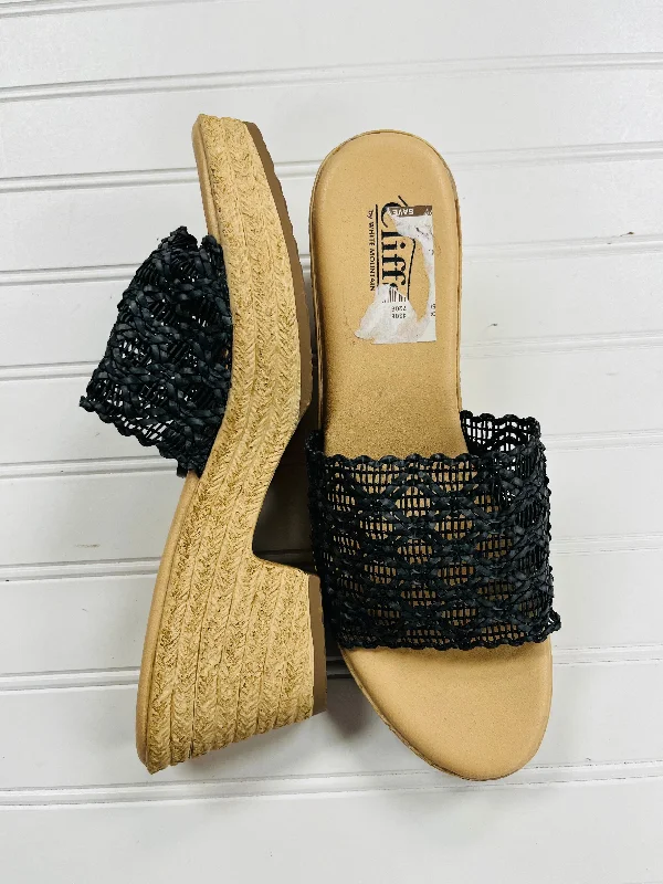 Versatile and stylish women's shoes for everyday chicSandals Heels Block By White Mountain In Black, Size: 10