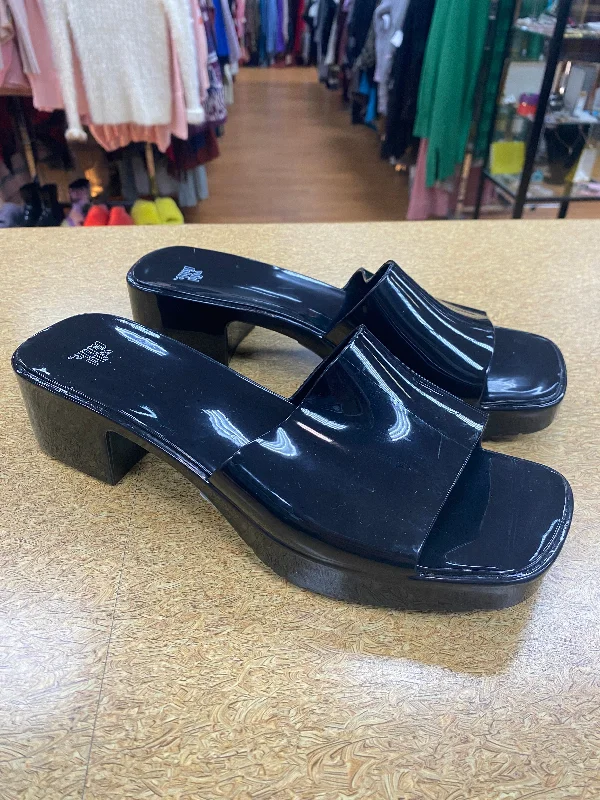 Comfortable yet fashionable women's shoesSandals Heels Block By Wild Fable In Black, Size: 10