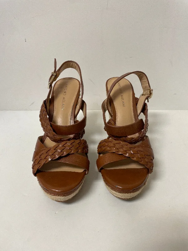 Practical and stylish women's shoes for travelSandals Heels Wedge By Antonio Melani In Brown, Size: 7.5