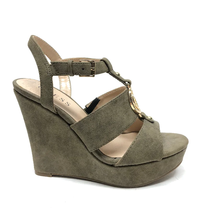 Comfy and stylish women's shoes for walkingSandals Heels Wedge By Guess  Size: 6