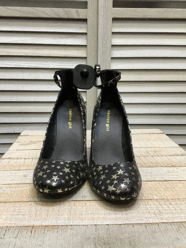 Flattering and stylish women's shoes for petite feetBlack & Gold Sandals Heels Block Madden Girl, Size 8.5