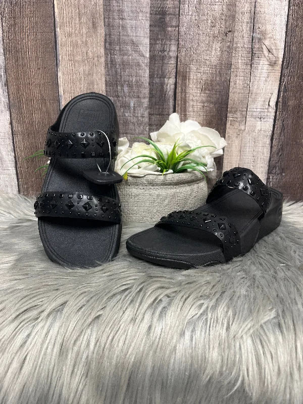 Versatile and elegant women's shoes for any outfitBlack Sandals Heels Wedge Fitflop, Size 8