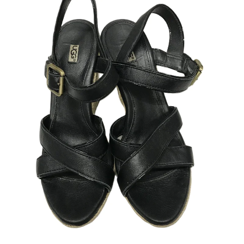 Feminine and romantic women's shoe designsBlack & Tan Sandals Heels Wedge By Ugg, Size: 7