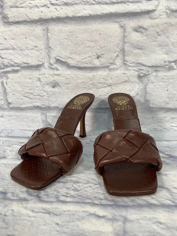Fashion-forward and trendy women's shoe stylesBrown Sandals Heels Stiletto Vince Camuto, Size 7.5