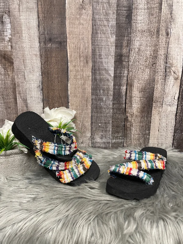 Versatile and stylish women's shoes for all occasions and seasonsMulti-colored Sandals Heels Wedge Muk Luks, Size 6