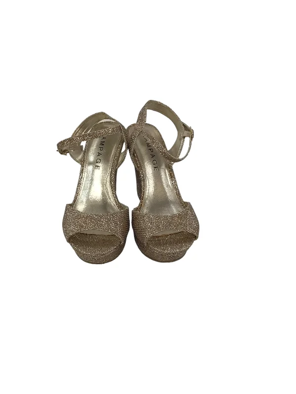 Versatile and stylish women's shoes for everyday chicSandals Heels Wedge By Rampage In Gold, Size: 6
