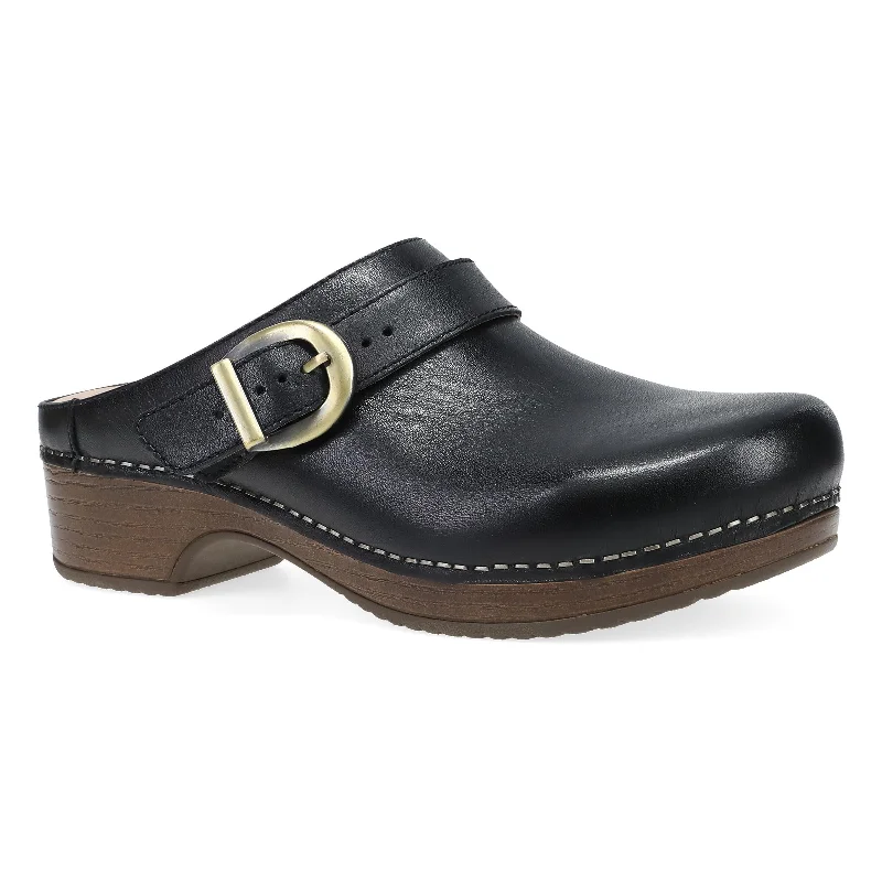 Practical and stylish women's shoes for travelBaylor Black Calf