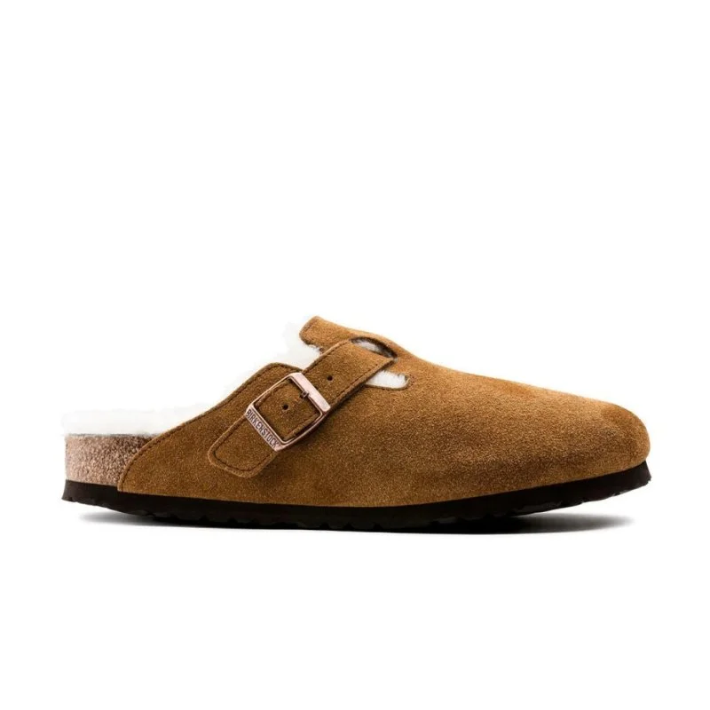 Classic and timeless women's footwear choicesBirkenstock Boston Shearling - Mink Suede