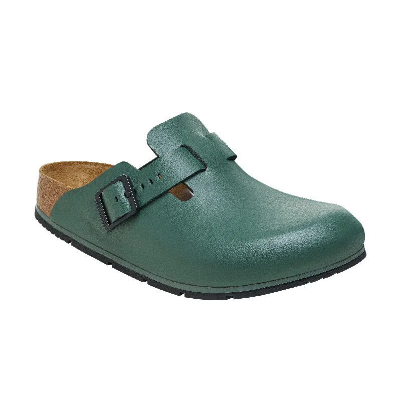 Versatile and elegant women's shoes for any outfitBoston Pro Thyme PU Coated Natural Leather