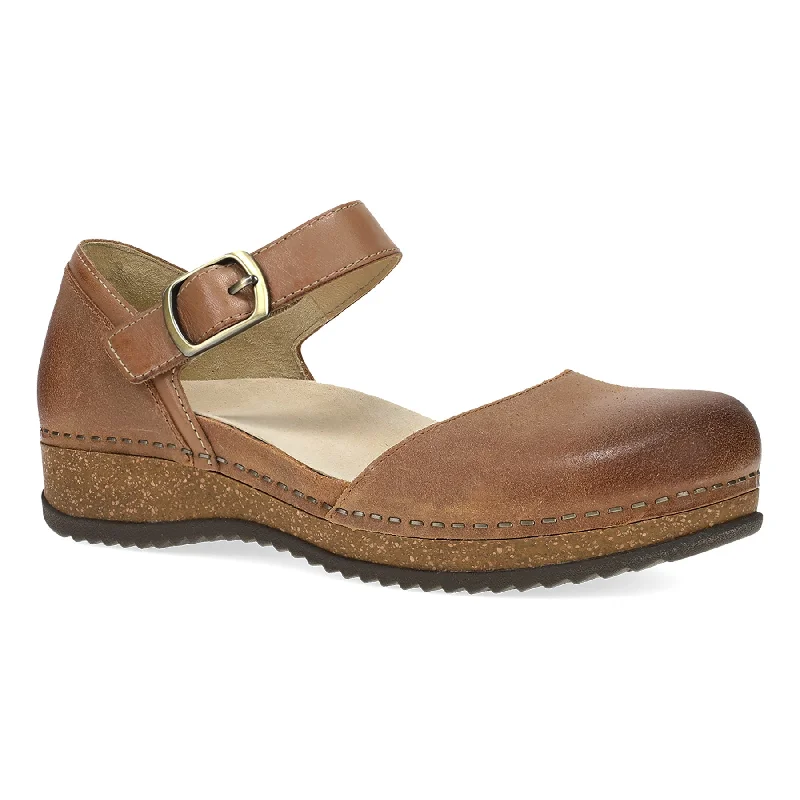 Comfortable yet fashionable women's shoesMae