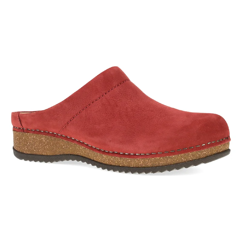 Stylish and comfortable women's shoes for long flightsMariella