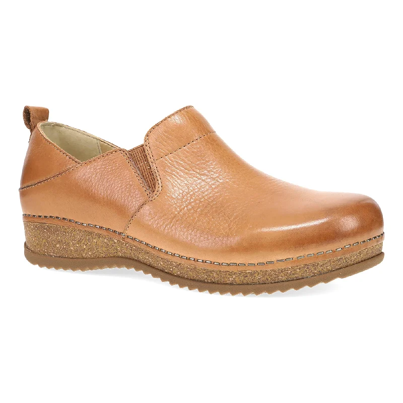 Feminine and romantic women's shoe designsMeara
