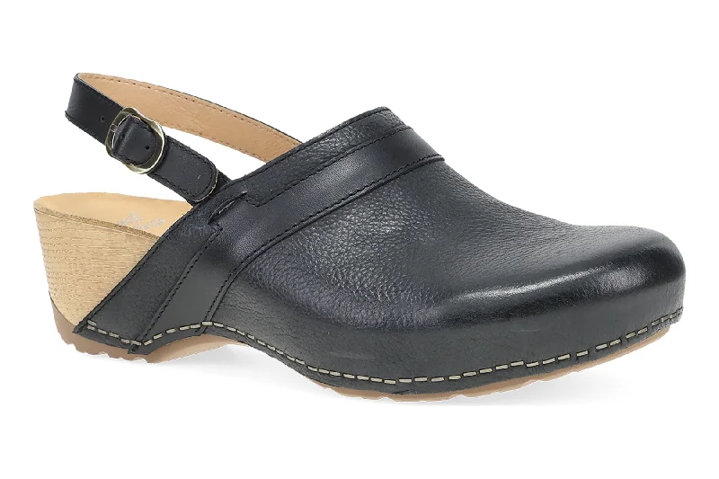 Flattering and figure-hugging women's footwearTammy
