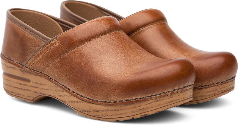 Durable and reliable women's shoesDansko Wide Pro