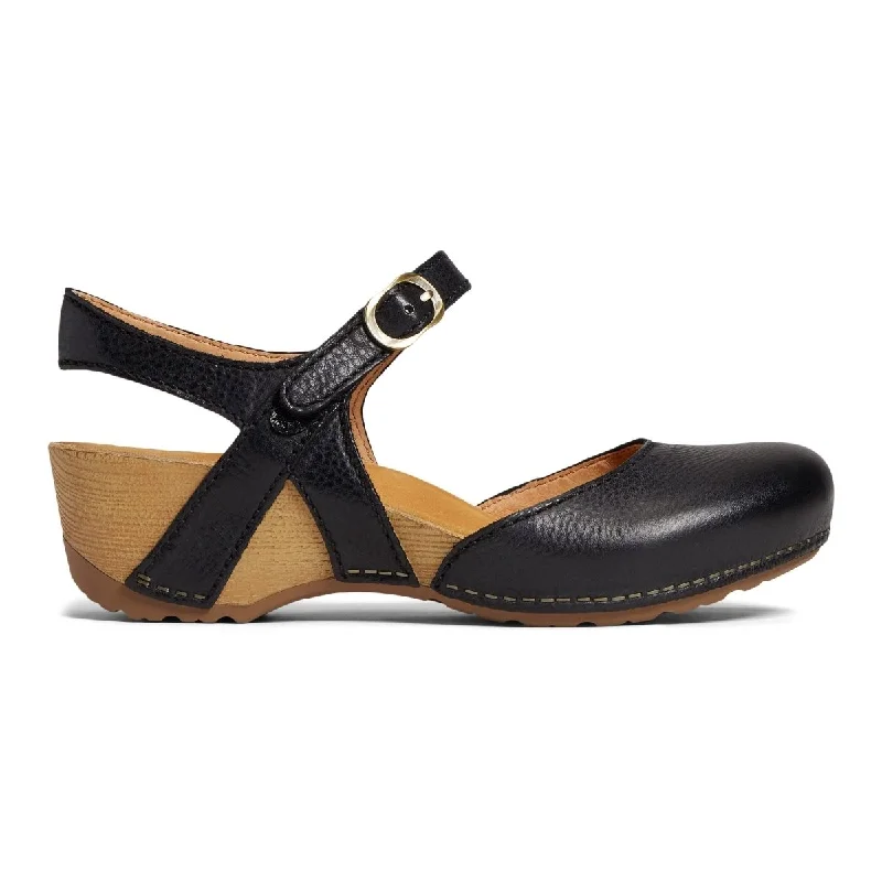 Chic and stylish women's shoes that complement every outfit and occasioDansko Women's Tiffani Black Burnished