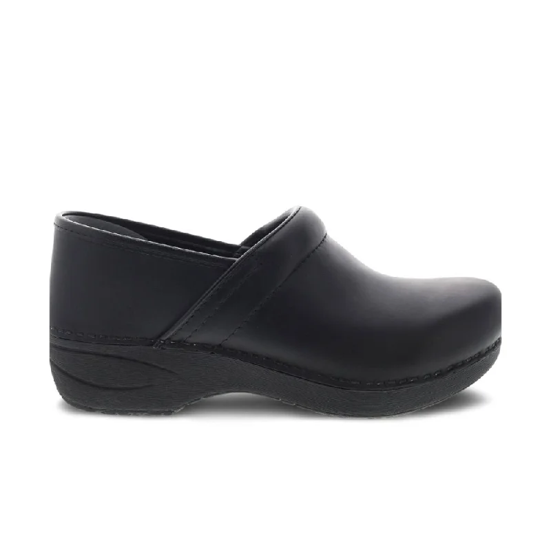 Elegant and classic women's shoes for prom nightDansko Women's XP 2.0 Clog - Black Waterproof