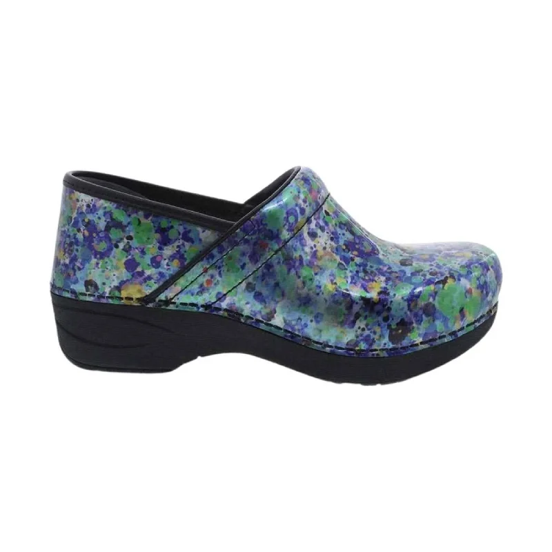 Versatile and elegant women's shoes for any outfitDansko Women's XP 2.0 - Watercolor Dots Patent