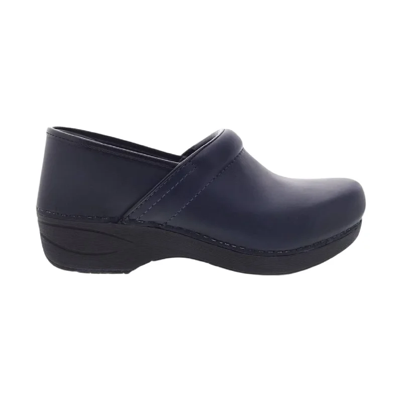 Elegant and sophisticated women's shoes for any formal eventDansko Women's XP 2.0 Waterproof - Navy Elegant and sophisticated women's shoes for any formal eventDansko Women's XP 2.0 Waterproof - Navy