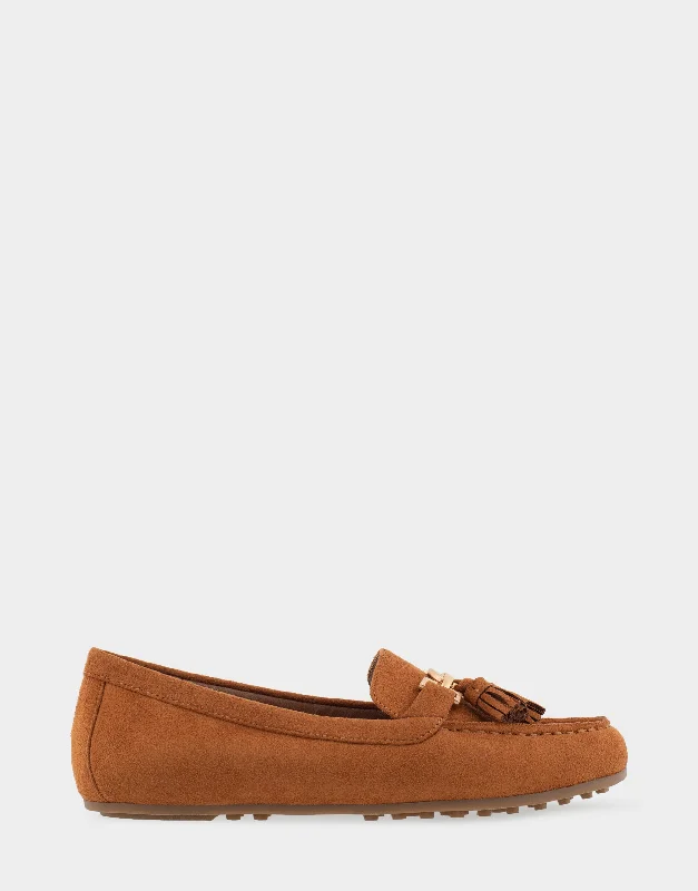 Comfortable yet fashionable women's shoesDeanna