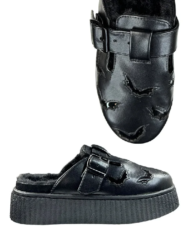 Versatile and stylish women's shoes for all occasions and seasonsGRAVE BAT - BLACKOUT