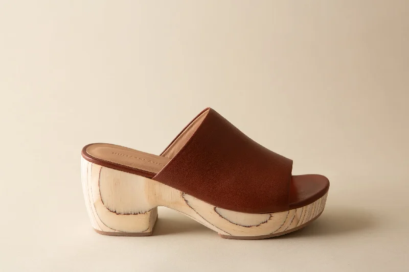 Elegant and sophisticated women's shoes for mature womenKatlyn