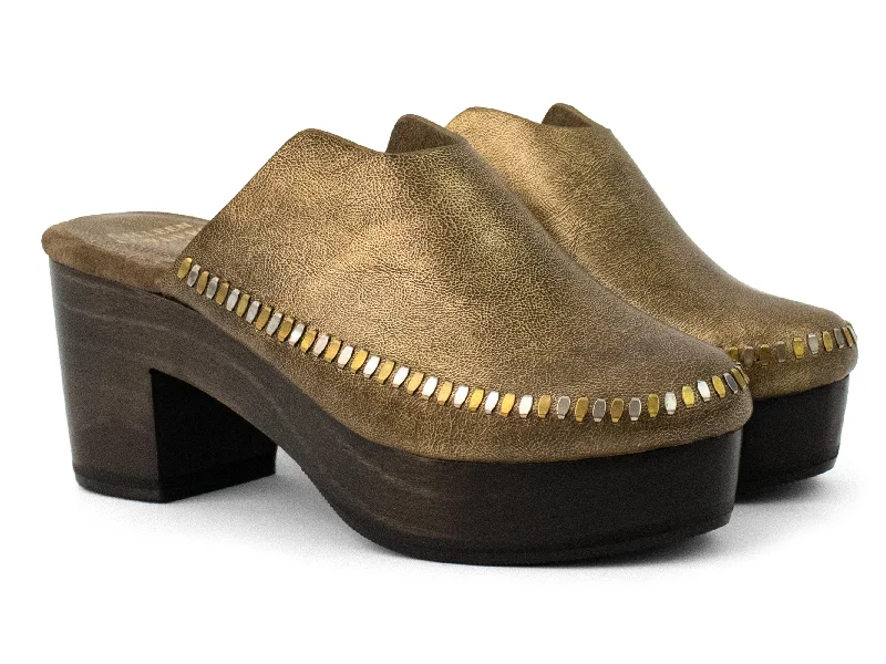 Timeless and elegant women's shoe classicsMacci Clog