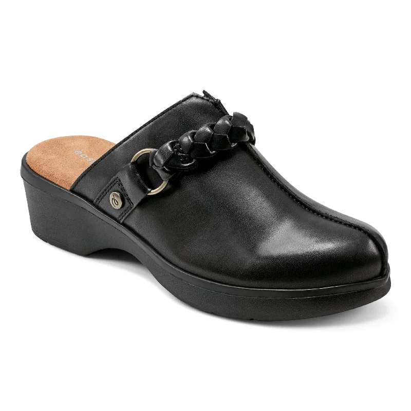 Effortlessly stylish women's shoe choicesPaxton Casual Clogs