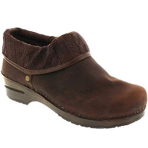 Fashion-forward and trendy women's shoe stylesSanita Women's Original Nevada Mule