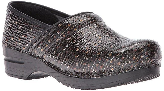 Chic and stylish women's shoes for fashion-conscious womenSanita Women's Original Professional Cobble Clog Chic and stylish women's shoes for fashion-conscious womenSanita Women's Original Professional Cobble Clog