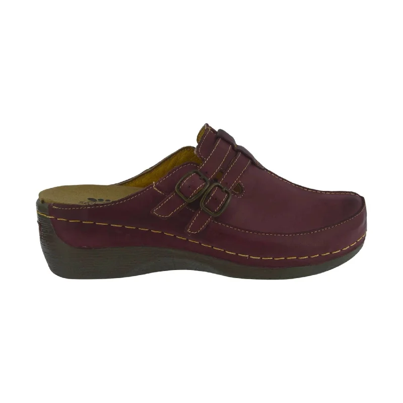Elegantly stylish women's shoesSpring Step Women's Happy Clogs - Bordeaux