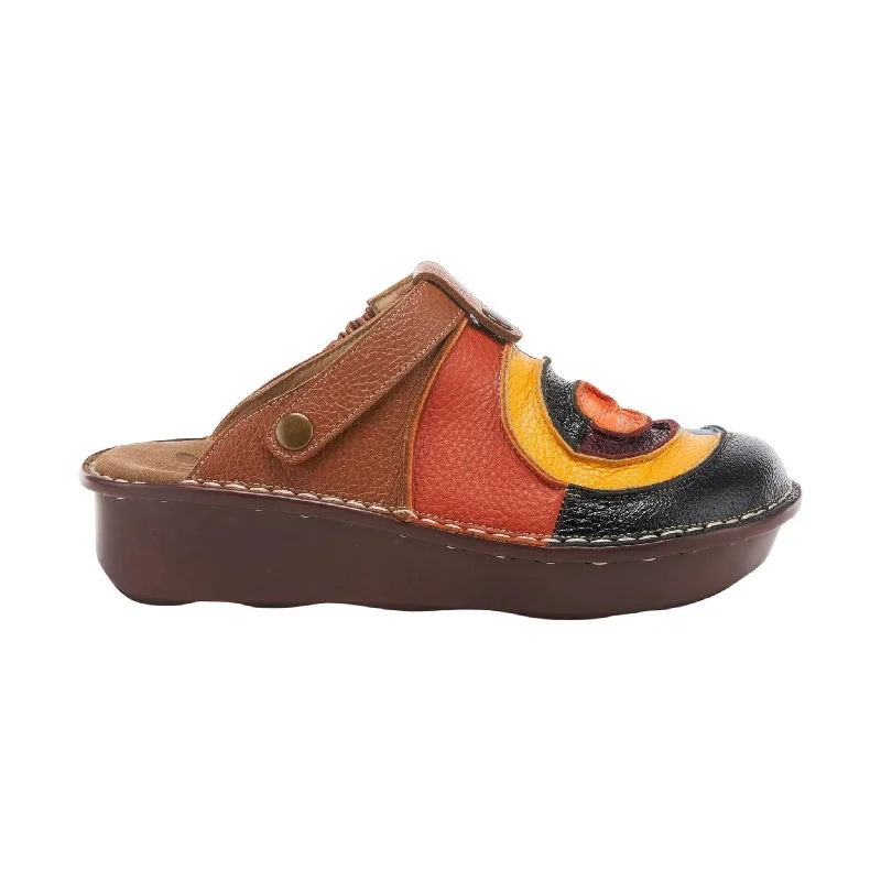 Chic and stylish women's shoes for fashion weekSpring Step Women's Lollipop Clog - Navy Multi