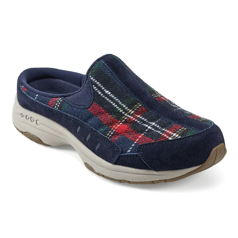 Chic and stylish women's shoes for fashion-conscious womenTraveltime Clogs