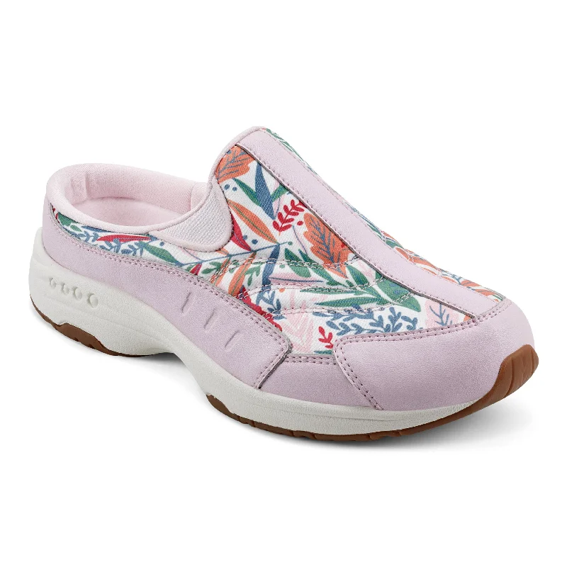 Comfy and stylish women's shoes for walkingTraveltime Clogs