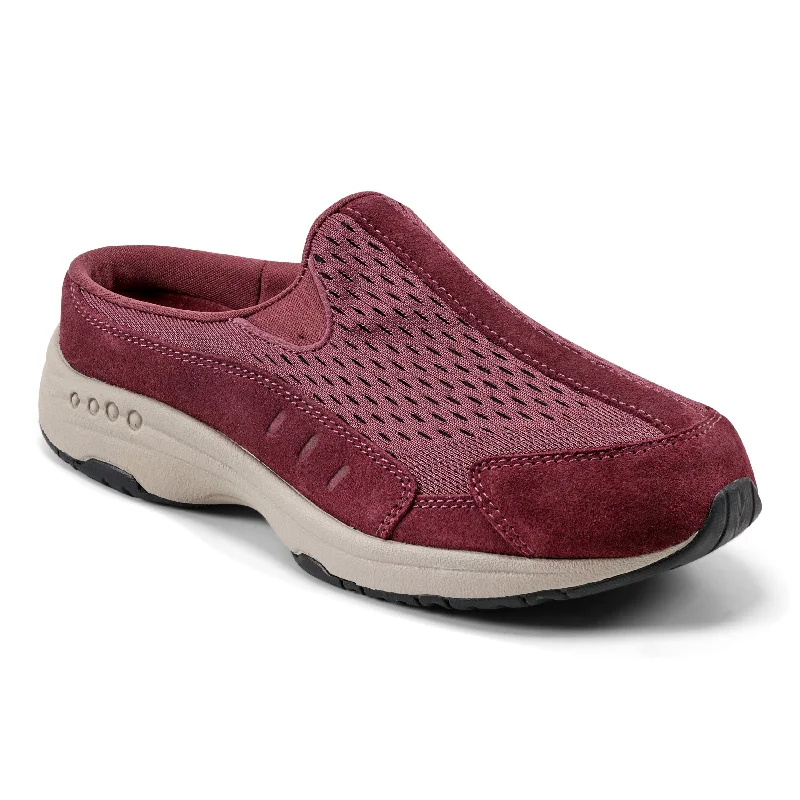 Versatile and adaptable women's shoes for every occasionTraveltime Clogs